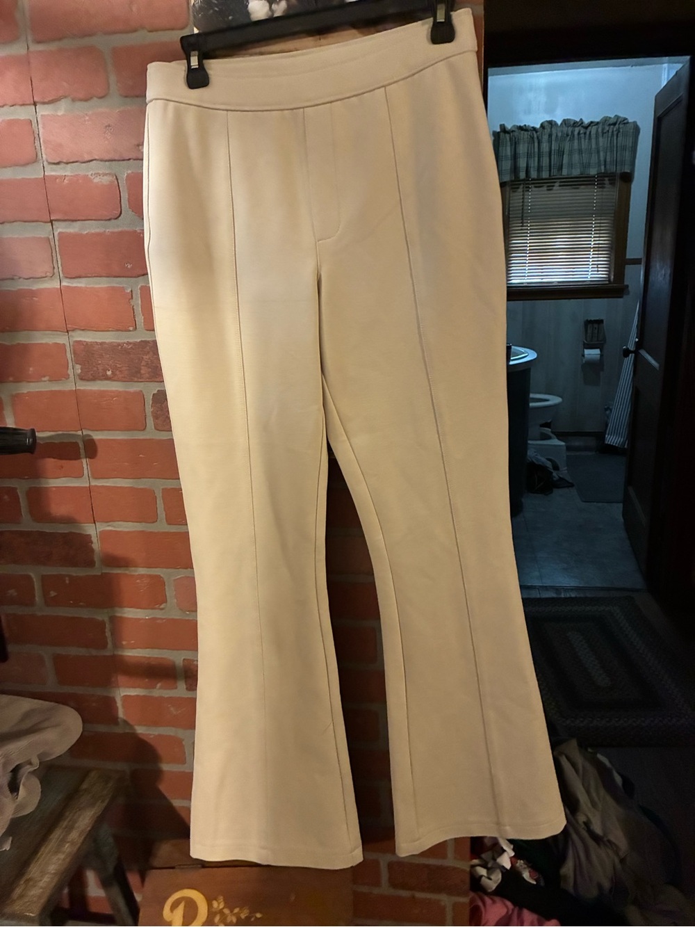 Versona Cream Flared Ponte Pants